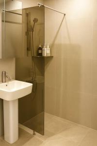 A bathroom at Hotel CF