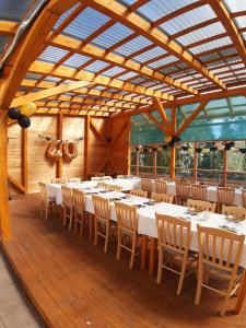 Restaurace v ubytování BERNOV Zátiší + 23 fotografií