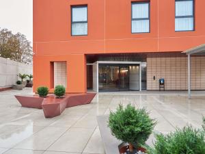 Το κτήριο όπου στεγάζεται  ο ξενώνας