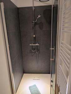 Koupelna v ubytování Stadtnah an der Förde 5704