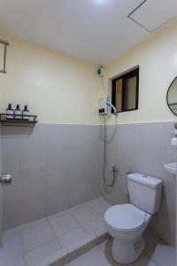 Ένα μπάνιο στο Aesthetic Boho Studio Near Maginhawa & UP +16 φωτογραφίες