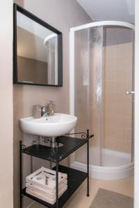 Ένα μπάνιο στο La casa di Venere