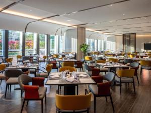 Εστιατόριο ή άλλο μέρος για φαγητό στο Grand Mercure Yichang Waitan
