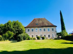 O grădină în afara Domaine du Manoir