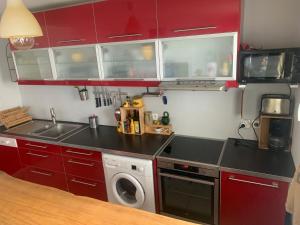 Η κουζίνα ή μικρή κουζίνα στο Calme et Sérénité +4 φωτογραφίες