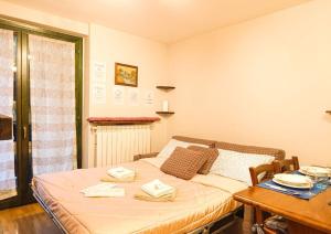 Postel nebo postele na pokoji v ubytování 3 Min Walk To Slopes - Mountains & Comfort