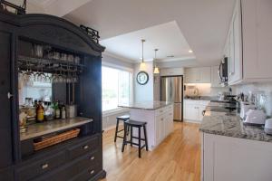 Kuchyň nebo kuchyňský kout v ubytování 665 Newhaven