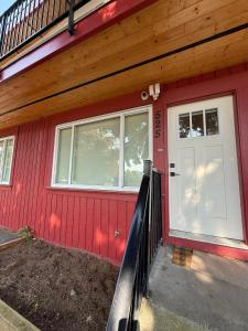 Το κτήριο όπου στεγάζεται  το δωμάτιο σε οικογενειακή κατοικία