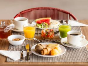 Jídlo v hotelu nebo okolí