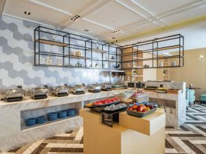 Jídlo v hotelu nebo okolí