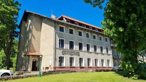 Το κτήριο όπου στεγάζεται  το διαμέρισμα