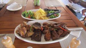 Jídlo v kempu nebo okolí