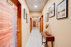 Ảnh trong thư viện ảnh của Hotel Omkar & Lodging - phoenix market city ở Pune