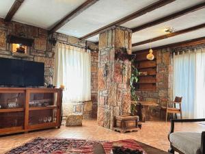 Μια τηλεόραση ή/και κέντρο ψυχαγωγίας στο Center amazing view