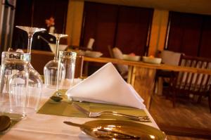 Restaurace v ubytování Belabela Omdera + 31 fotografií