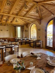 Εστιατόριο ή άλλο μέρος για φαγητό στο Nasser Palace Suites & Spa