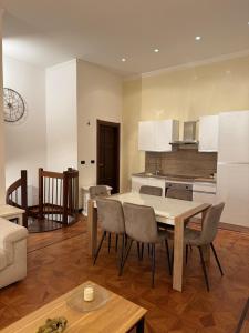 Kuchyň nebo kuchyňský kout v ubytování Loft 84