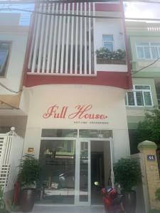 Το κτήριο όπου στεγάζεται  το ξενοδοχείο διαμερισμάτων