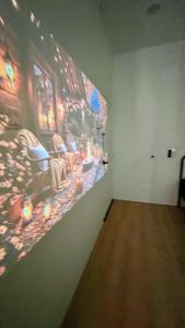 Μια τηλεόραση ή/και κέντρο ψυχαγωγίας στο D Cloud Homestay +157 φωτογραφίες