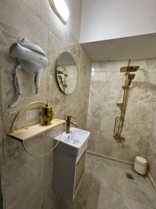 Ένα μπάνιο στο Mihre Konağı