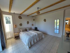 Ένα ή περισσότερα κρεβάτια σε δωμάτιο στο Monteurzimmer 5