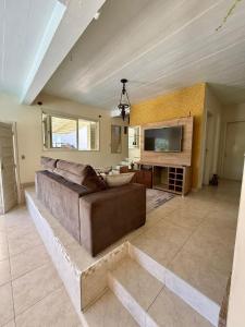 Η κουζίνα ή μικρή κουζίνα στο Casa com Piscina