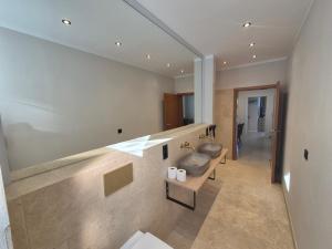 Χώρος καθιστικού στο Monteurzimmer 6 mit Seeblick