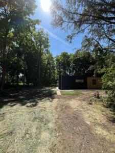 Foto de la galería de Chalet Aazicht Drenthe met Hottub en Zeyen