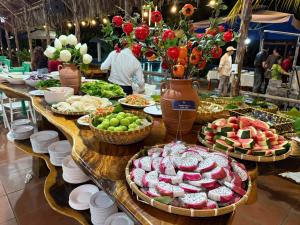 Jídlo v hotelu nebo okolí