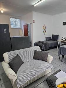 Χώρος καθιστικού στο Nxabba +3 φωτογραφίες