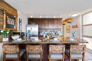 Gallery image of Kahana Reef 201 · KR 201 OceanFront 1BD Condo w Ocean Views Pool in Kahana