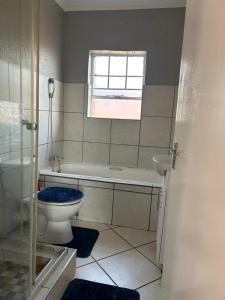 Ένα μπάνιο στο 16 Maz suite