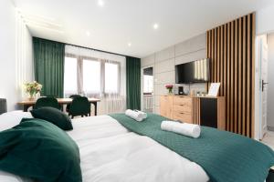 Postel nebo postele na pokoji v ubytování Modern Home