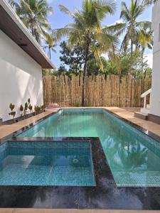 Πισίνα στο ή κοντά στο Reflections by SOL Escapes