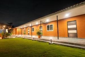 Budova, kde se prázdninový dům nachází