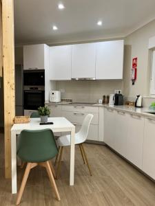 Køkken eller tekøkken på Alojamento Infantes