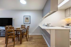 Η κουζίνα ή μικρή κουζίνα στο 15 Lodge