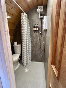 Koupelna v ubytování Woodside Round Pod