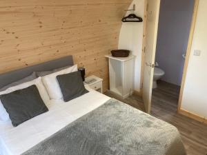 Φωτογραφία από το άλμπουμ του The Pirate Inn σε Newlyn