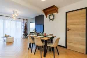 Foto sihtkohas Knurów asuva majutusasutuse Słoneczne Chatki galeriist