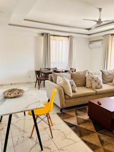 Χώρος καθιστικού στο Coastal Bliss Retreat