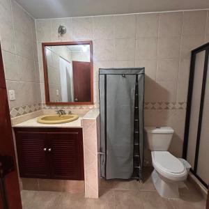 Ένα μπάνιο στο El Linaje Home