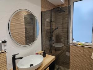 Ένα μπάνιο στο Szilvási's Apartman +1 φωτογραφίες