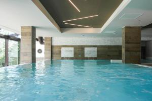Bazén v ubytování Hotel Il Cervo, SPA & Wellness, Bike Hotel nebo v jeho okolí