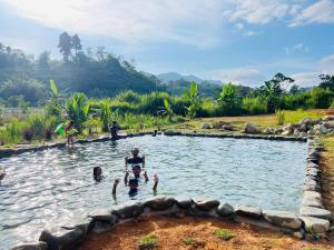 Příroda nedaleko luxury tent