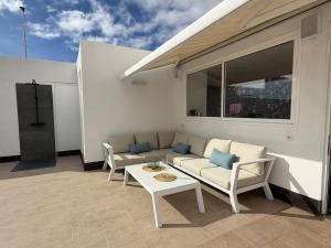 Balkón nebo terasa v ubytování Exklusive Villa mit beheiztem Pool in Costa Adeje