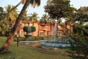 Piscina di The Byke Old Anchor Beach Resort & Spa o nelle vicinanze