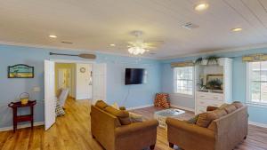 Televiisor ja/või meelelahutuskeskus majutusasutuses Lyons Den