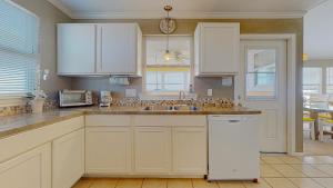 Køkken eller tekøkken på Sun and Moon + 31 billeder