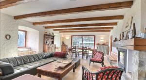 Posezení v ubytování Gîte de La Chareyre